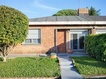 https://www.gallito.com.uy/venta-de-casa-con-2-dormitorios-cooperativa-pando-inmuebles-27454312