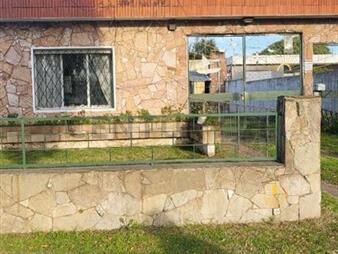https://www.gallito.com.uy/doscasasunicopadronmalvinnorteproxveraciertocnocarrasc-inmuebles-27356505