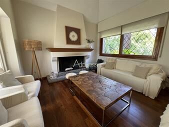 https://web5.gallito.com.uy/casa-en-lugano-5-dormitorios-4-baã±os-y-de-inmuebles-22911646