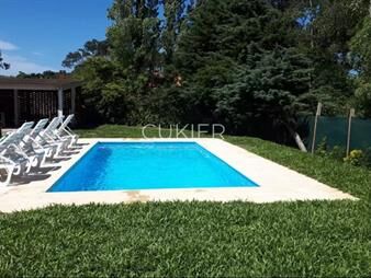 https://www.gallito.com.uy/alquiler-de-temporada-casa-3-dormitorios-con-piscina-inmuebles-27639201