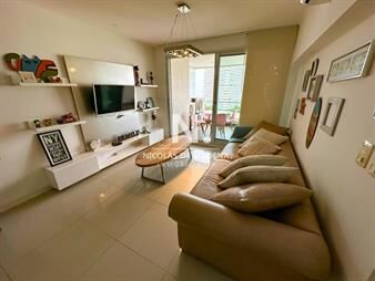 https://web5.gallito.com.uy/apartamento-a-metros-del-mar-en-wind-tower-punta-inmuebles-27306707
