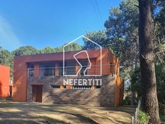 https://web5.gallito.com.uy/venta-casa-3-dormitorios-en-zona-club-del-lago-inmuebles-24614729