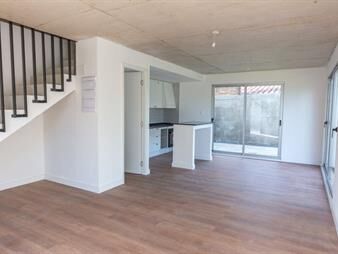 https://www.gallito.com.uy/venta-casa-2-dormitorios-shangrila-sur-inmuebles-27603316