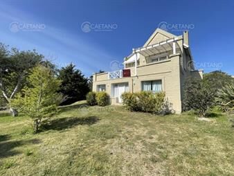 https://web5.gallito.com.uy/casa-alquiler-temporal-5-dormitorios-la-barra-inmuebles-24503358
