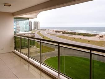 https://www.gallito.com.uy/playa-brava-primera-linea-al-mar-inmuebles-27642603