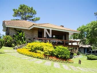 https://web5.gallito.com.uy/hermosa-casa-en-venta-a-pocos-metros-del-mar-inmuebles-24987437