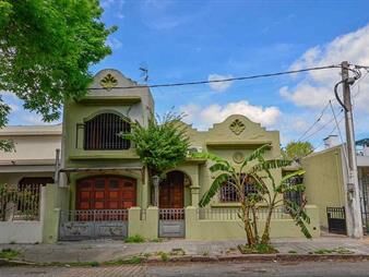 https://www.gallito.com.uy/venta-casa-prado-5-dorm-cochera-fondo-garaje-inmuebles-27184192