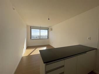 https://web5.gallito.com.uy/venta-apartamento-1-dormitorio-en-barrio-sur-con-garaje-2-inmuebles-27643307