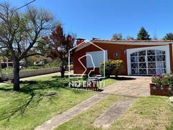 https://www.gallito.com.uy/hermosa-casa-cerca-del-mar-en-araminda-inmuebles-27374524