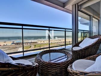 https://web5.gallito.com.uy/excelente-apartamento-en-torre-de-categoria-1-inmuebles-25033324