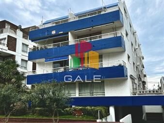 https://web5.gallito.com.uy/4-dormitorios-estufa-a-leña-ascensor-garaje-y-inmuebles-24008467