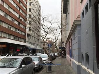 https://web5.gallito.com.uy/terreno-vis-con-altura-venta-centro-inmuebles-27646490