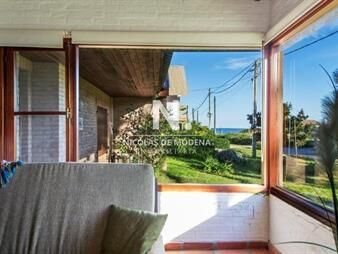 https://web5.gallito.com.uy/propiedad-en-venta-en-la-barra-a-una-cuadra-y-del-inmuebles-25033658