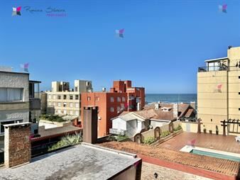 https://www.gallito.com.uy/venta-apartamento-3-dormitorios-edificio-costa-inmuebles-27143652
