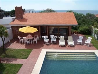 https://web5.gallito.com.uy/alquiler-casa-en-manantiales-3-dormitorios-inmuebles-19849174
