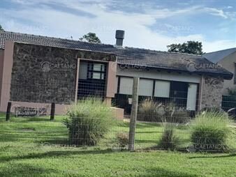 https://web5.gallito.com.uy/venta-casa-3-dormitorios-tio-tom-punta-ballena-inmuebles-27037295