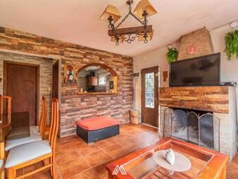 https://web5.gallito.com.uy/vendo-casa-2-dormitorios-pinar-norte-padron-unico-inmuebles-27161134