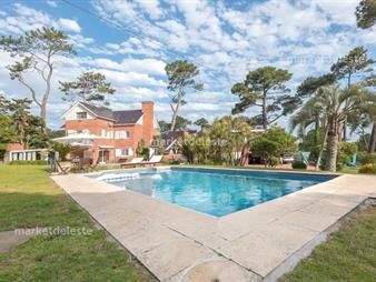https://web5.gallito.com.uy/mansion-en-la-mansa-inmuebles-25367016