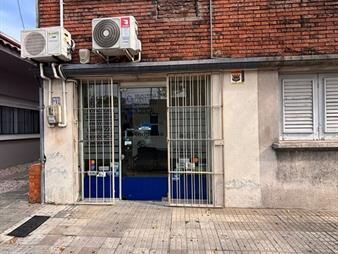 https://web5.gallito.com.uy/local-comercial-centrico-inmuebles-27369431