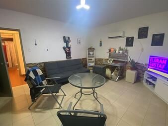 https://web5.gallito.com.uy/venta-de-3-casas-padron-unico-en-carrasco-norte-inmuebles-27642914