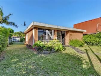 https://web5.gallito.com.uy/vende-casa-de-3-dormitorios-en-las-delicias-inmuebles-25083089