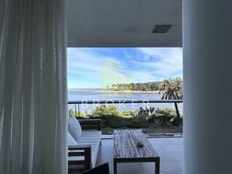 https://web5.gallito.com.uy/venta-de-espectacular-apartamento-de-3-dorm-en-inmuebles-24606226