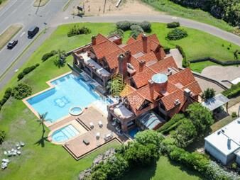 https://web5.gallito.com.uy/venta-mansiã³n-frente-al-mar-en-punta-del-este-inmuebles-26129810