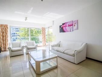 https://web5.gallito.com.uy/venta-de-apartamento-en-roosevelt-de-tres-punta-inmuebles-25161539