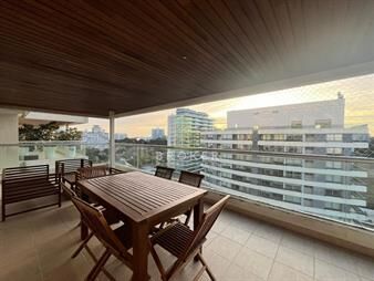 https://web5.gallito.com.uy/apartamento-de-categoria-en-venta-2-dormitorios-y-inmuebles-25536115