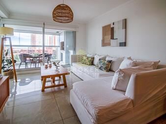 https://web5.gallito.com.uy/oportunidad-venta-de-apartamento-en-playa-mansa-inmuebles-25924860