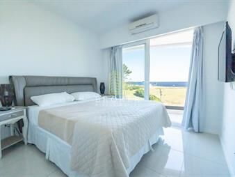 https://web5.gallito.com.uy/azure-towers-apartamentos-a-estrenar-en-venta-al-inmuebles-26392026