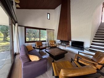 https://web5.gallito.com.uy/alquiler-anual-casa-en-zona-playa-mansa-inmuebles-27453915