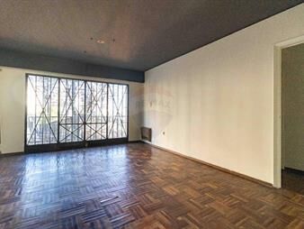 https://web5.gallito.com.uy/venta-apartamento-3-dormitorios-y-2-baños-cordon-inmuebles-27657147