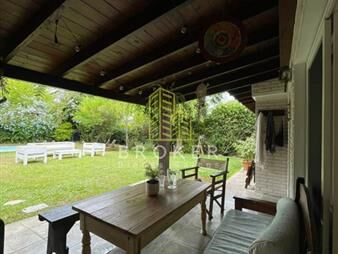 https://web5.gallito.com.uy/alquiler-hermosa-y-amplia-casa-con-pileta-en-san-inmuebles-27543925