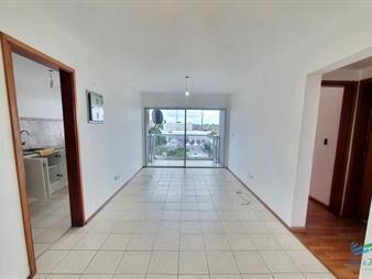 https://www.gallito.com.uy/oportunidad-vendo-apartamento-2-dormitorios-en-inmuebles-27448530