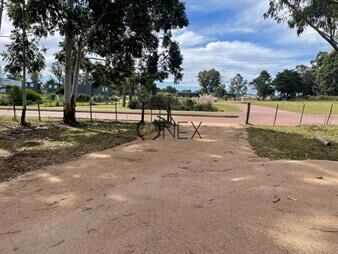 https://web5.gallito.com.uy/venta-de-lotes-espectaculares-en-jrdines-del-inmuebles-27307338
