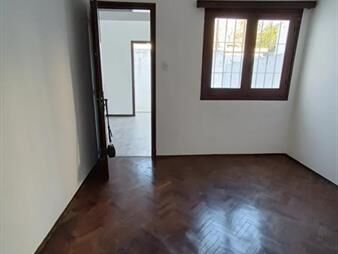https://web5.gallito.com.uy/apartamento-en-venta-2-dormitorios-1-baño-a-2-inmuebles-22497491