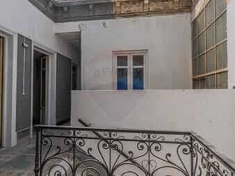 https://web5.gallito.com.uy/venta-casa-de-altos-cordon-6-dorms-ideal-inversion-inmuebles-26985163