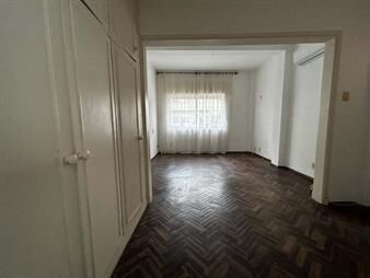 https://web5.gallito.com.uy/alquiler-monoambiente-cocina-definida-parque-rodo-inmuebles-27657533