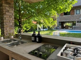 https://web5.gallito.com.uy/casa-en-venta-en-pinares-de-3-dormitorios-sobre-camino-a-l-inmuebles-25041351