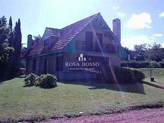 https://web5.gallito.com.uy/casa-en-golf-3-dormitorios-inmuebles-19896664