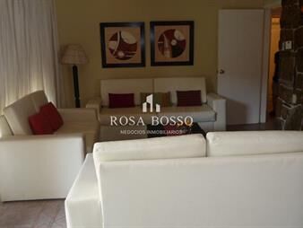 https://www.gallito.com.uy/casa-en-mansa-5-dormitorios-inmuebles-18373557