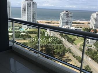 https://www.gallito.com.uy/apartamento-en-torre-one-ii-al-frente-unidad-de-inmuebles-23695985