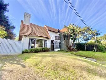 https://web5.gallito.com.uy/casa-alquiler-3-dormitorios-rincã³n-del-indio-del-inmuebles-23190439