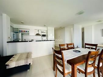 https://web5.gallito.com.uy/venta-departamento-1-dormitorio-y-medio-punta-del-inmuebles-24375203