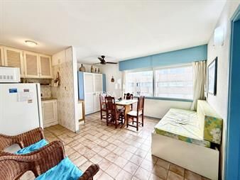 https://web5.gallito.com.uy/venta-apartamento-1-dormitorio-peninsula-punta-inmuebles-27433818