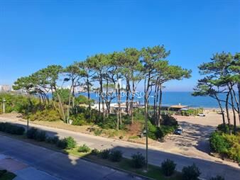 https://www.gallito.com.uy/apartamento-en-venta-de-2-dormitorios-en-edificio-inmuebles-25944493