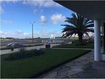 https://web5.gallito.com.uy/apartamento-en-brava-2-dormitorios-inmuebles-19895891