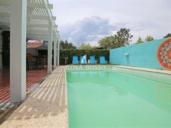 https://web5.gallito.com.uy/preciosa-casa-en-la-barra-inmuebles-24216979
