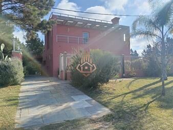 https://www.gallito.com.uy/hermosa-casa-prã³xima-al-mar-en-ocean-park-inmuebles-27662097